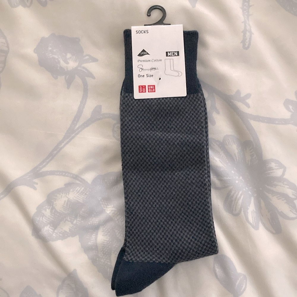 Uniqlo Mens Socks - One Size color Navy